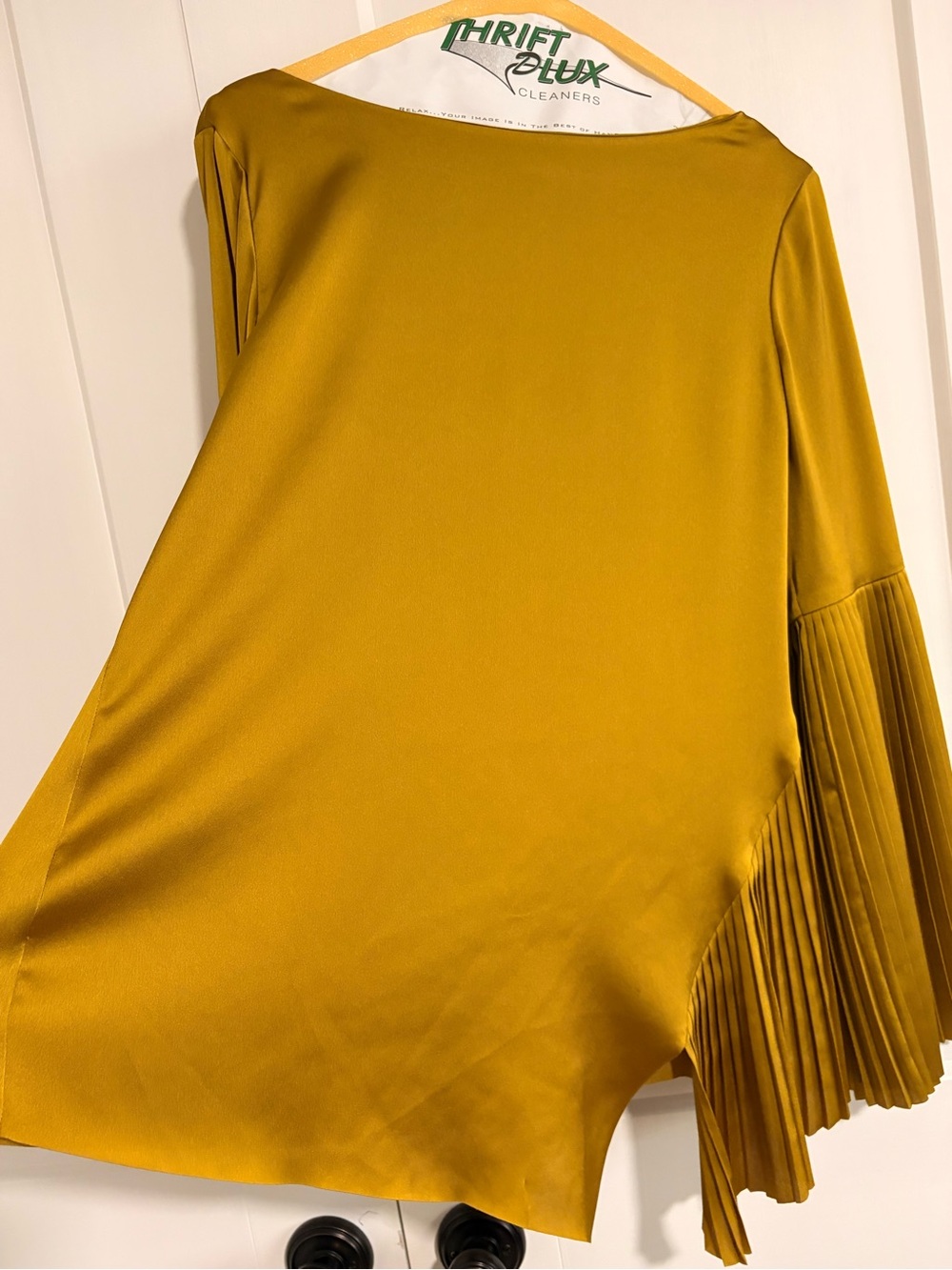 Banana Republic Pleated Sleeve Blouse